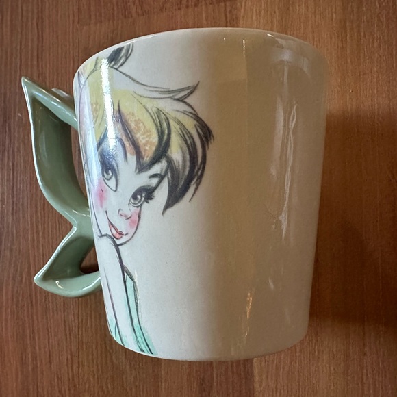 NWOT Disney’s Tinkerbell collectible mug 🧚🏻 - Picture 4 of 4